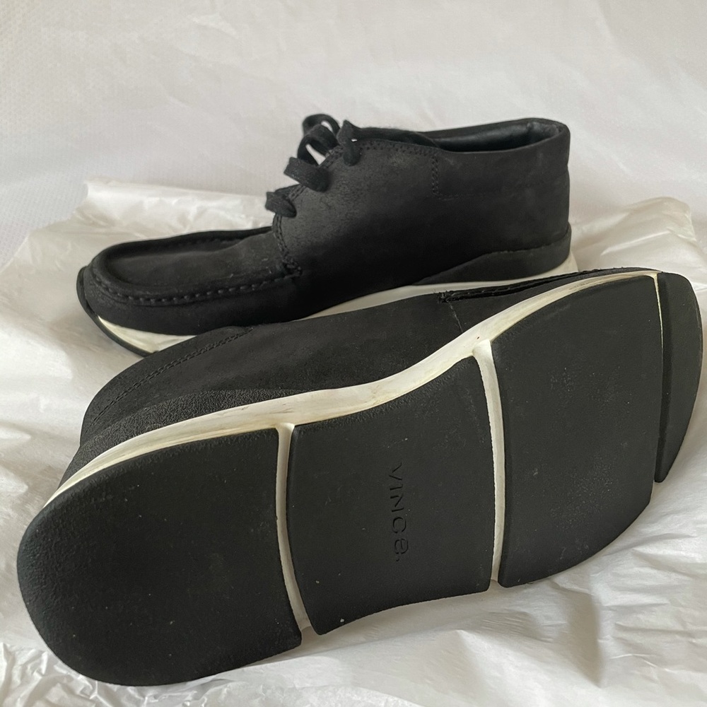 Vince Sneakers (Free shipping)